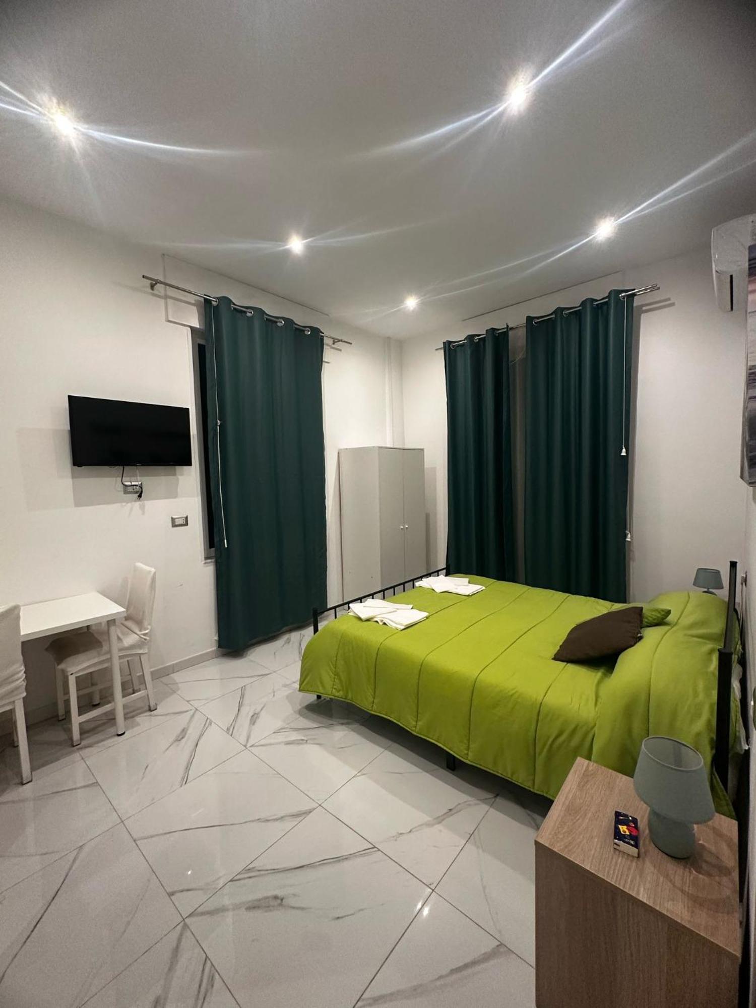 M2 Apartment Naples Extérieur photo